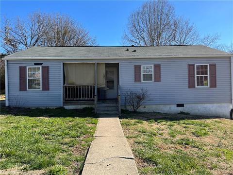 408 Dixie St, Lexington, NC 27292 photo 3