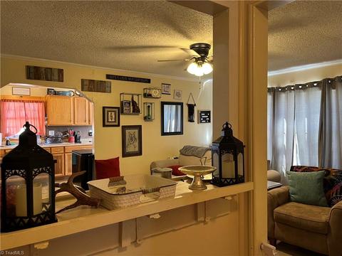 408 Dixie St, Lexington, NC 27292 photo 11