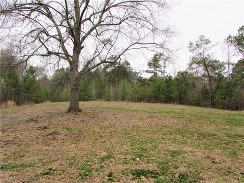 4859 Coltrane St, Trinity, NC 27370 photo 12