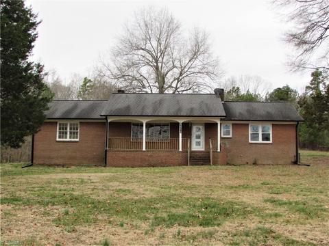 4859 Coltrane St, Trinity, NC 27370 photo 4