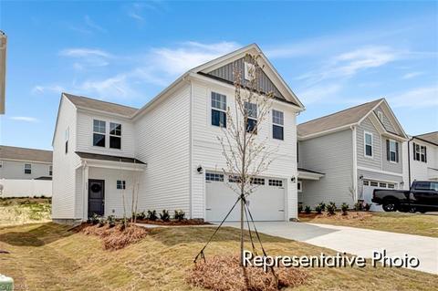 160 Centerpiece Dr #61, High Point, NC 27265