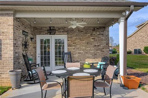 201 Rollingbrook Ct, Clemmons, NC 27012 photo 33