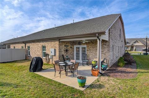 201 Rollingbrook Ct, Clemmons, NC 27012 photo 31