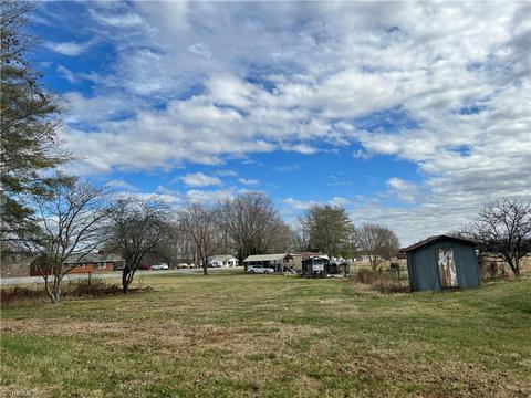 150 Turkey Ford Rd, Dobson, NC 27017 photo 16