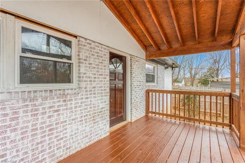 220 Jay Pl, High Point, NC 27263 photo 5
