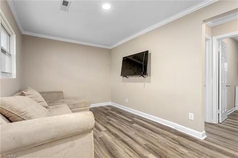 220 Jay Pl, High Point, NC 27263 photo 8