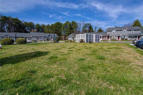 3139 Windchase Ct, High Point, NC 27265 photo 32