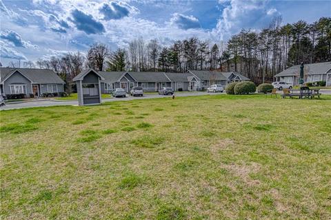 3139 Windchase Ct, High Point, NC 27265 photo 31