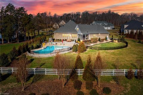 3803 Eagle Downs Way, Summerfield, NC 27358 photo 1