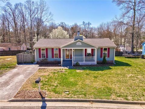 2107 Arbrook Ln, High Point, NC 27265 photo 43