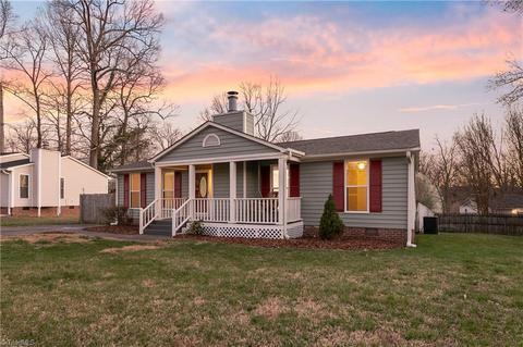 2107 Arbrook Ln, High Point, NC 27265 photo 4