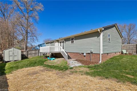 2107 Arbrook Ln, High Point, NC 27265 photo 38