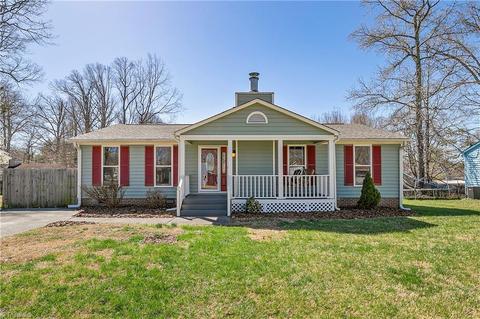 2107 Arbrook Ln, High Point, NC 27265 photo 1
