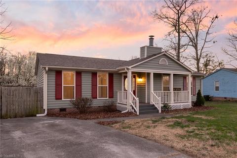 2107 Arbrook Ln, High Point, NC 27265 photo 3