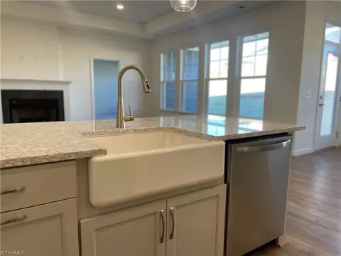 Kitchen - 321 Mountain Maple Dr, King, NC 27021 photo 6 of 7
