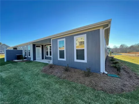 Exterior - 321 Mountain Maple Dr, King, NC 27021 photo 9 of 11