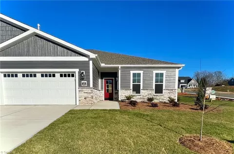 323 Mountain Maple Dr, King, NC 27021