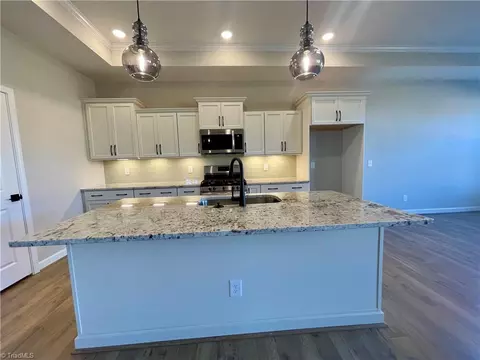 323 Mountain Maple Dr, King, NC 27021 photo 11