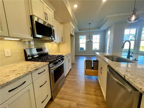 323 Mountain Maple Dr, King, NC 27021 photo 10