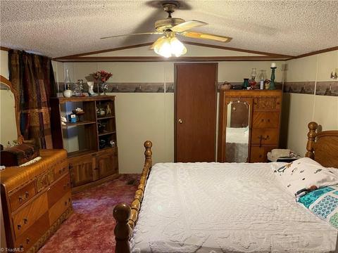 342 Lanecrest Dr, Cana, VA 24317 photo 8
