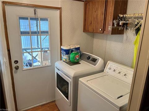 342 Lanecrest Dr, Cana, VA 24317 photo 10