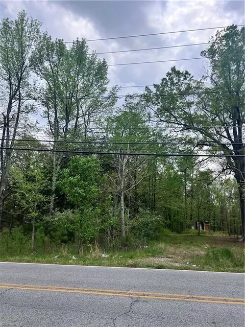 1301 A Burton Ave, High Point, NC 27262