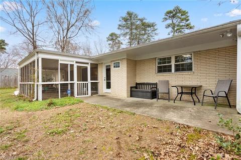 1511 Pinehurst Dr, High Point, NC 27262 photo 27