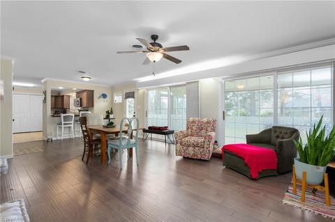 1511 Pinehurst Dr, High Point, NC 27262 photo 8