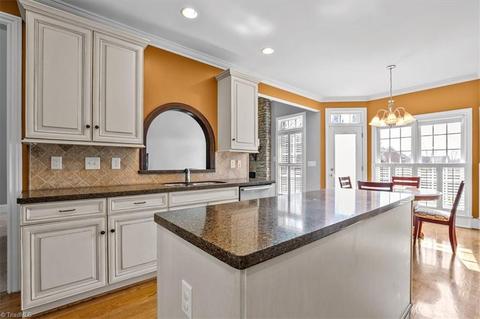 2416 Wildcrest Ct, High Point, NC 27265 photo 14