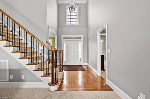 2416 Wildcrest Ct, High Point, NC 27265 photo 4