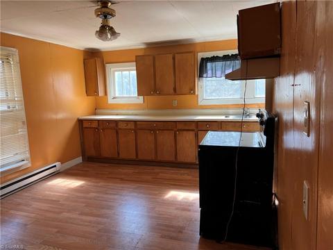 125 Plummer Dr, Archdale, NC 27263 photo 7