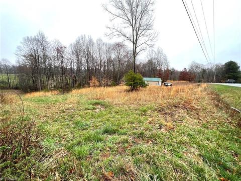 545 Lowe Rd, Madison, NC 27025 photo 23