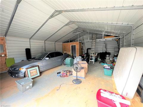 545 Lowe Rd, Madison, NC 27025 photo 15