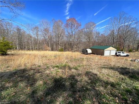 545 Lowe Rd, Madison, NC 27025 photo 9
