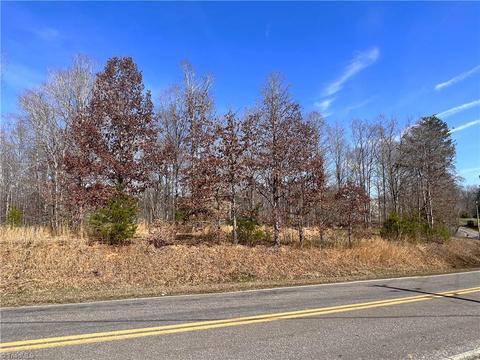 579 Lowe Rd, Madison, NC 27025 photo 8