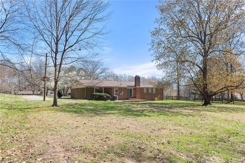 5219 Millstone Rd, Oak Ridge, NC 27310 photo 8
