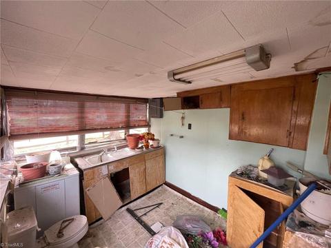 125 E Walker Rd, Elkin, NC 28621 photo 25