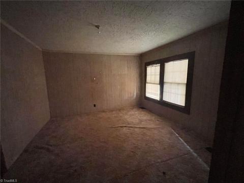 125 E Walker Rd, Elkin, NC 28621 photo 33