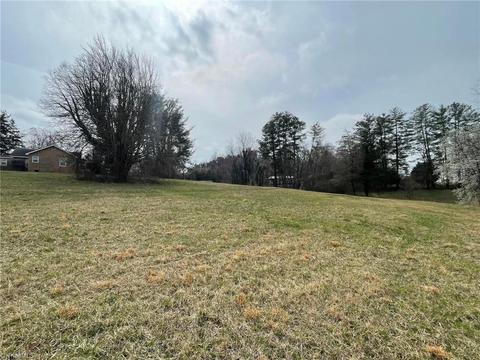 125 E Walker Rd, Elkin, NC 28621 photo 24