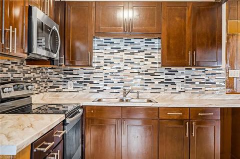 310 Friendly Ave, High Point, NC 27260 photo 14