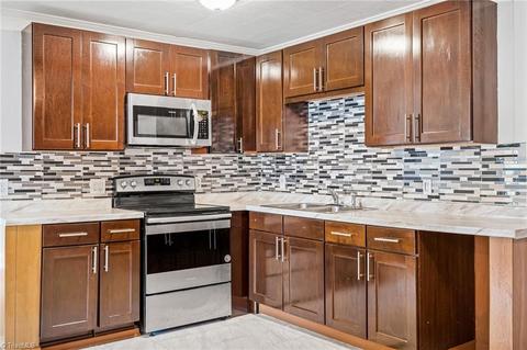 310 Friendly Ave, High Point, NC 27260 photo 10