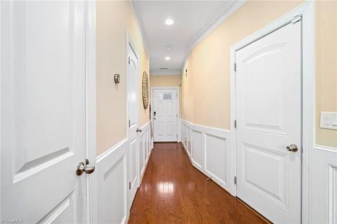 745 Common Dr, High Point, NC 27265 photo 4