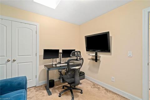 745 Common Dr, High Point, NC 27265 photo 25
