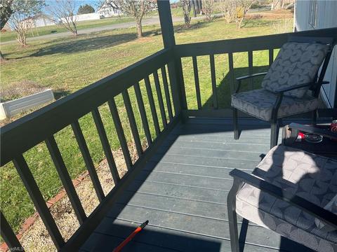 422 Pratt Rd, Dobson, NC 27017 photo 11