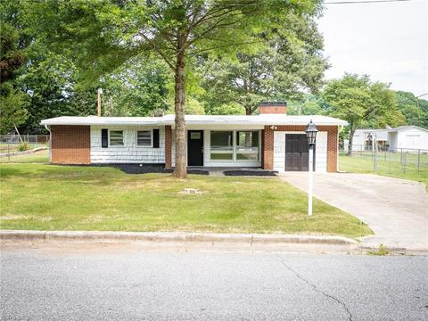 654 Highland Park Dr, Eden, NC 27288