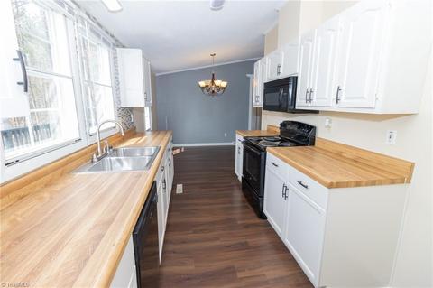 1502 Loflin Hill Rd, Trinity, NC 27370 photo 10