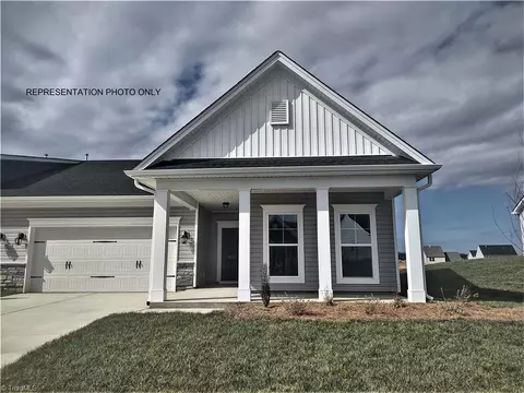 6636 Knob Creek Dr #718, Whitsett, NC 27377