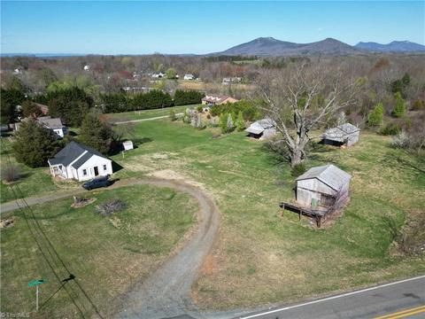 1195 Perch Rd, Pinnacle, NC 27043 photo 11