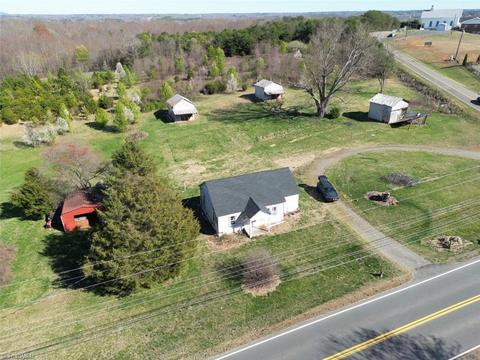 1195 Perch Rd, Pinnacle, NC 27043 photo 15