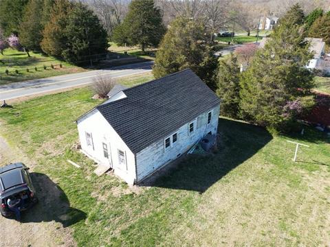 1195 Perch Rd, Pinnacle, NC 27043 photo 13